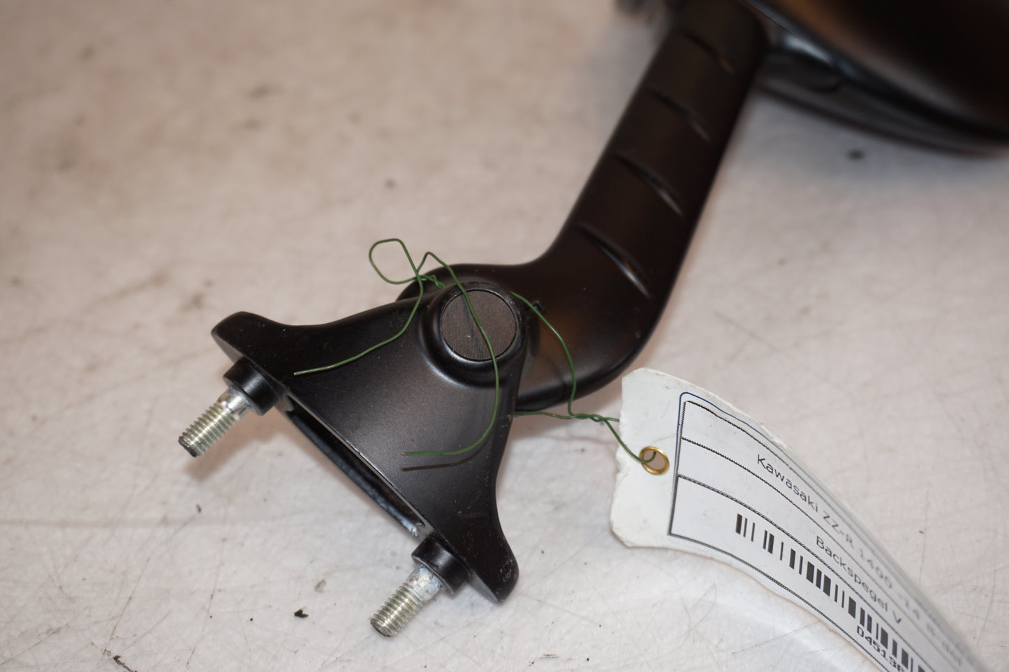 Extrabild1 på Backspegel från en Kawasaki ZZ-R 1400 -2014 motorcykel.