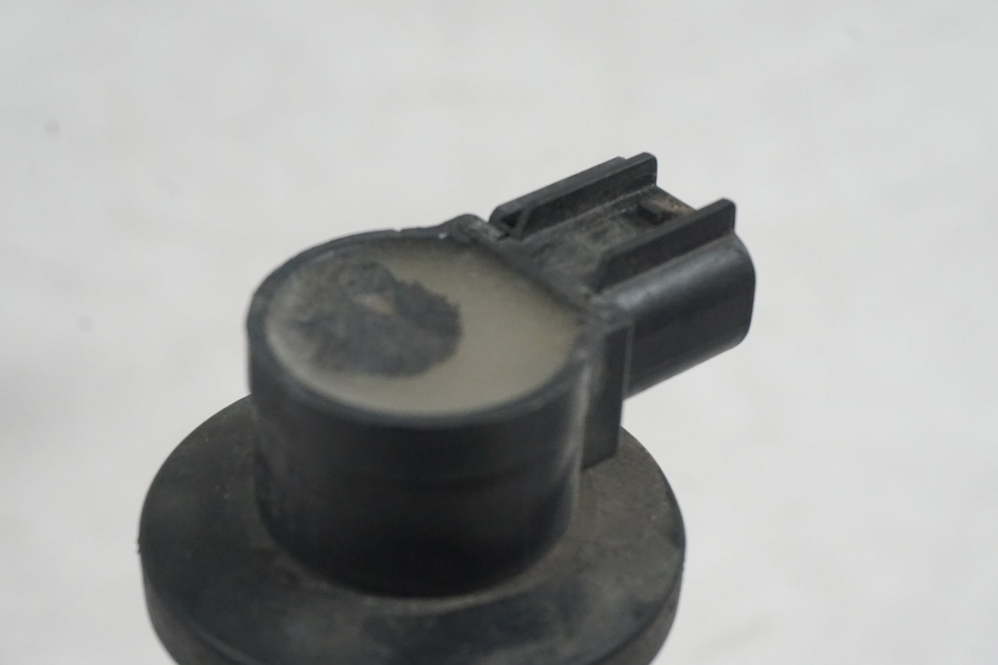 Höger sida på Tändspole från en Yamaha YZF R6 -2001 motorcykel.