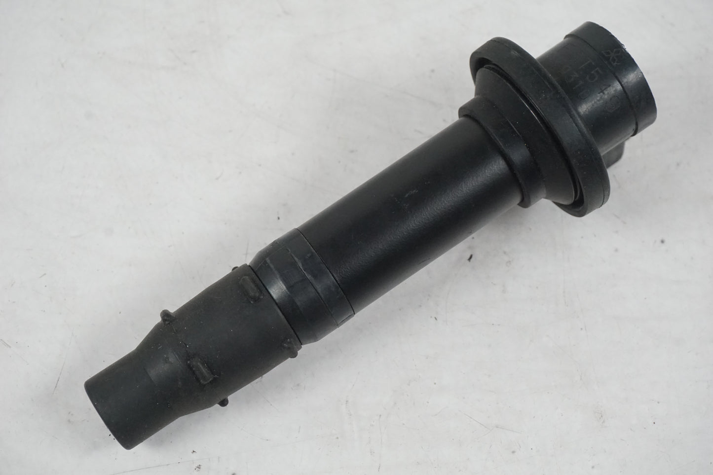 Baksidan på Tändspole från en Yamaha YZF R6 -1999 motorcykel.