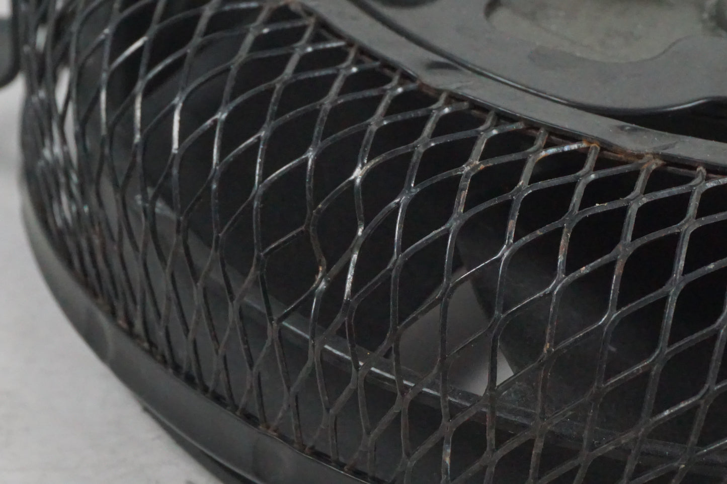 Snett uppifrån på Vattenkylfläkt från en Kawasaki VN 1500 Mean Streak -2003 motorcykel.