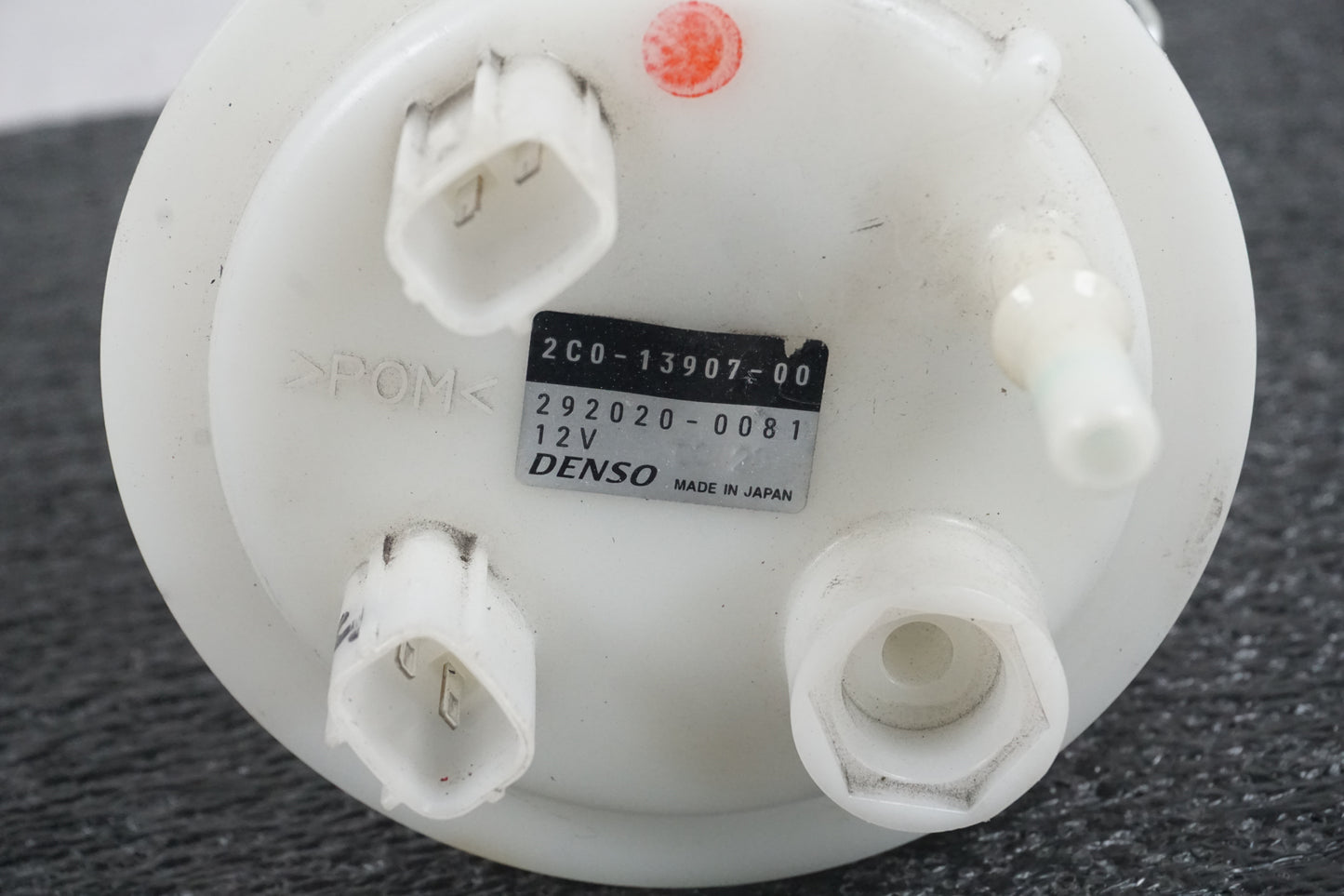 Extrabild2 på Bensinpump insprut från en Yamaha YZF R6 -2007 motorcykel.