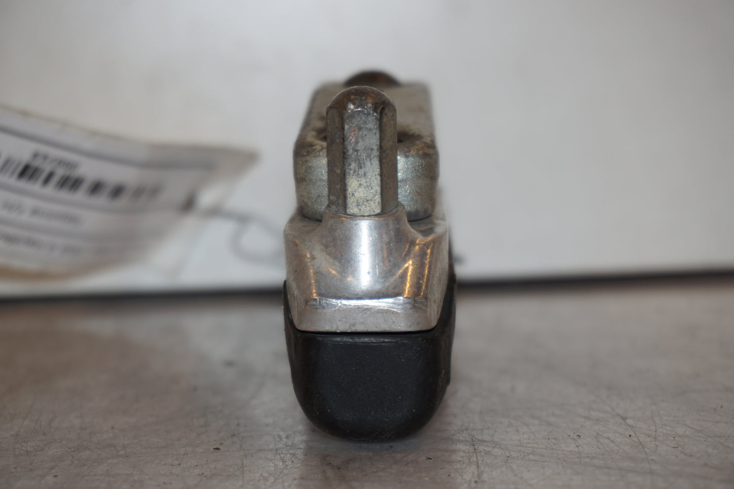 Extrabild1 på Fotpinne från en Suzuki GSX 1300 R -1999 motorcykel.