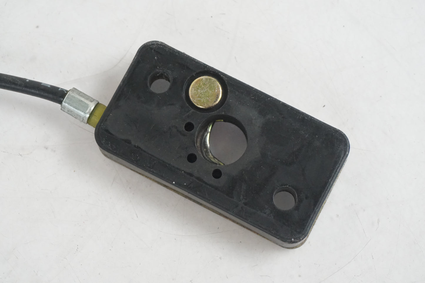 Snett nerifrÄn pÄ SadellÄsmekanism frÄn en Suzuki TL 1000 S -1997 motorcykel.