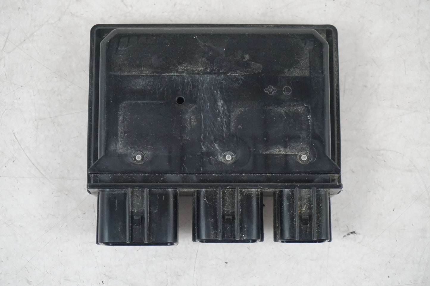 Boîte à fusibles et relais