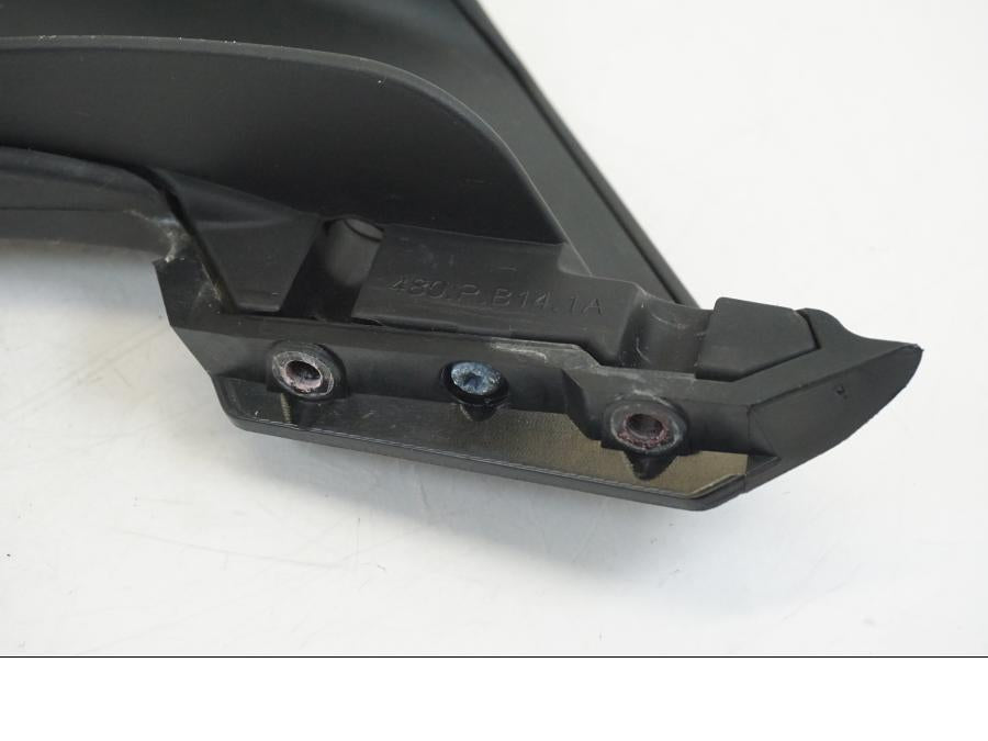 Extrabild2 på Spoiler från en Ducati Streetfighter V4 -2020 motorcykel.