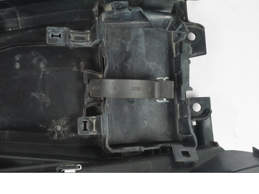 Extrabild2 på Undertail från en KTM 390 Duke -2018 motorcykel.