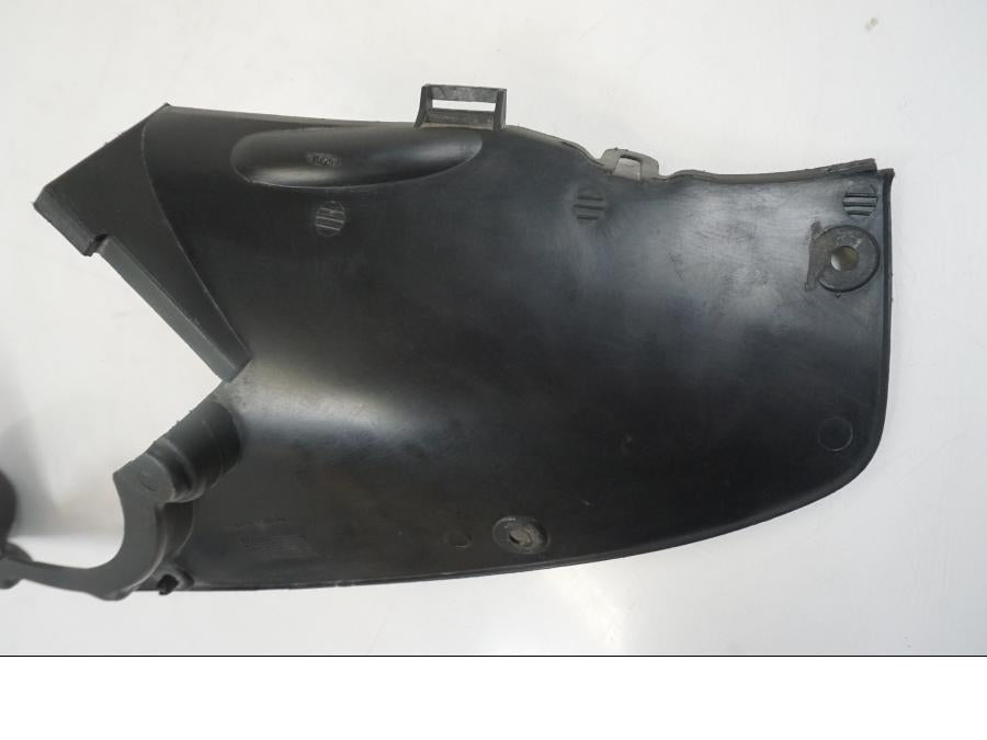 Snett uppifrån på Innerpanel från en Honda XL 1000 V -2008 motorcykel.