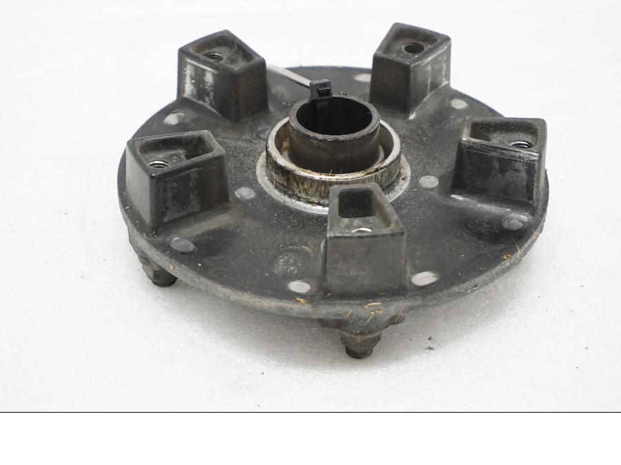 Baksidan på Drevfäste från en Suzuki GSX 1300 BK -2008 motorcykel.