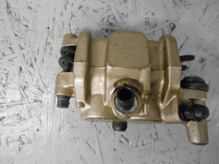 Höger sida på Bromsok från en Honda CBR 125 R -2006 motorcykel.