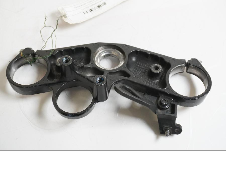 Vänster sida på Gaffelkrona från en Yamaha YZF 1000 R1 -2004 motorcykel.