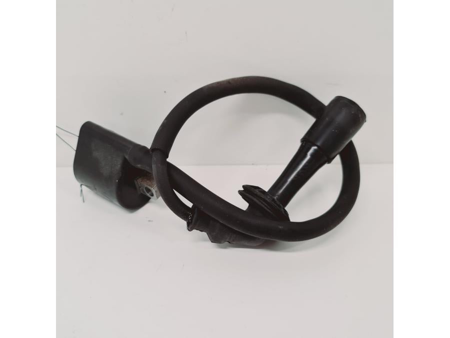 Framsidan på Tändspole från en Suzuki DL 1000 -2016 motorcykel.