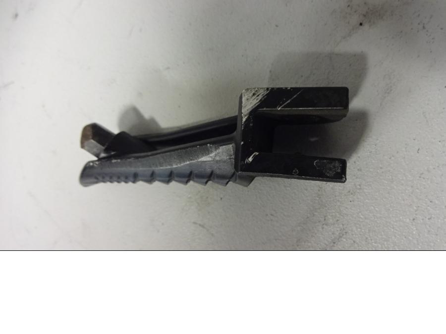 Höger sida på Fotpinne från en Suzuki GSX-R 750 -2015 motorcykel.