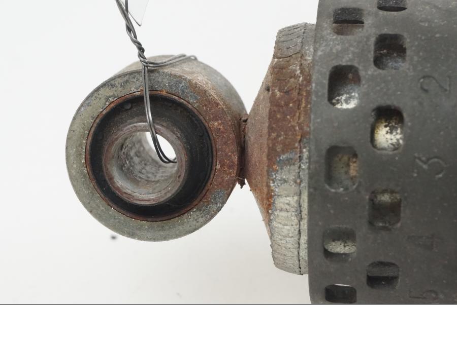 Extrabild5 på Stötdämpare från en Yamaha XJ 900 -1997 motorcykel.