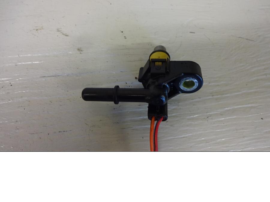 Baksidan på Spridare från en Yamaha YZF-R 125 -2012 motorcykel.