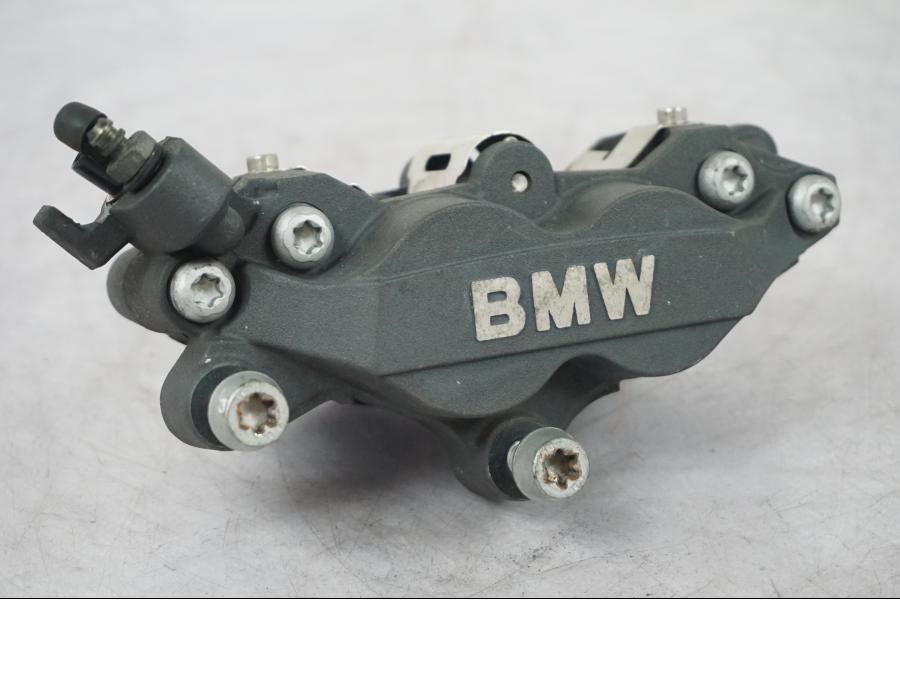 Framsidan på Bromsok från en BMW R 1200 R -2007 motorcykel.