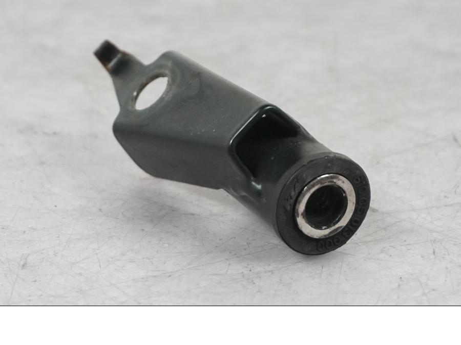 Höger sida på Ljuddämparfäste från en KTM 690 SM R -2009 motorcykel.