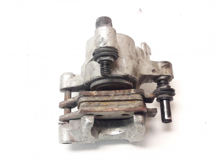 Baksidan på Bromsok från en Yamaha XT 660 R -2004 motorcykel.