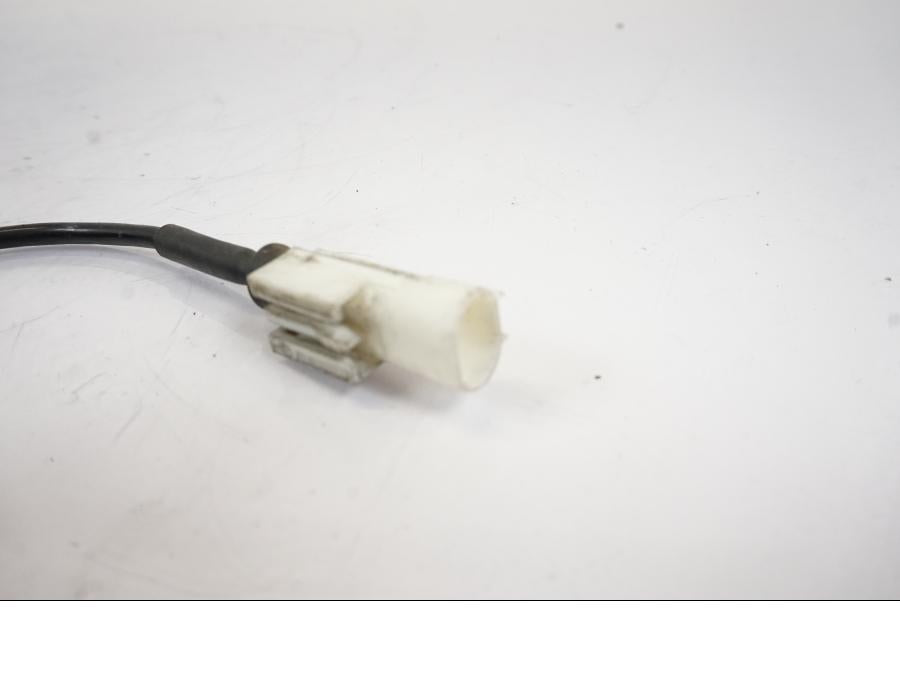 Vänster sida på ABS givare från en BMW R 1150 RS -2003 motorcykel.