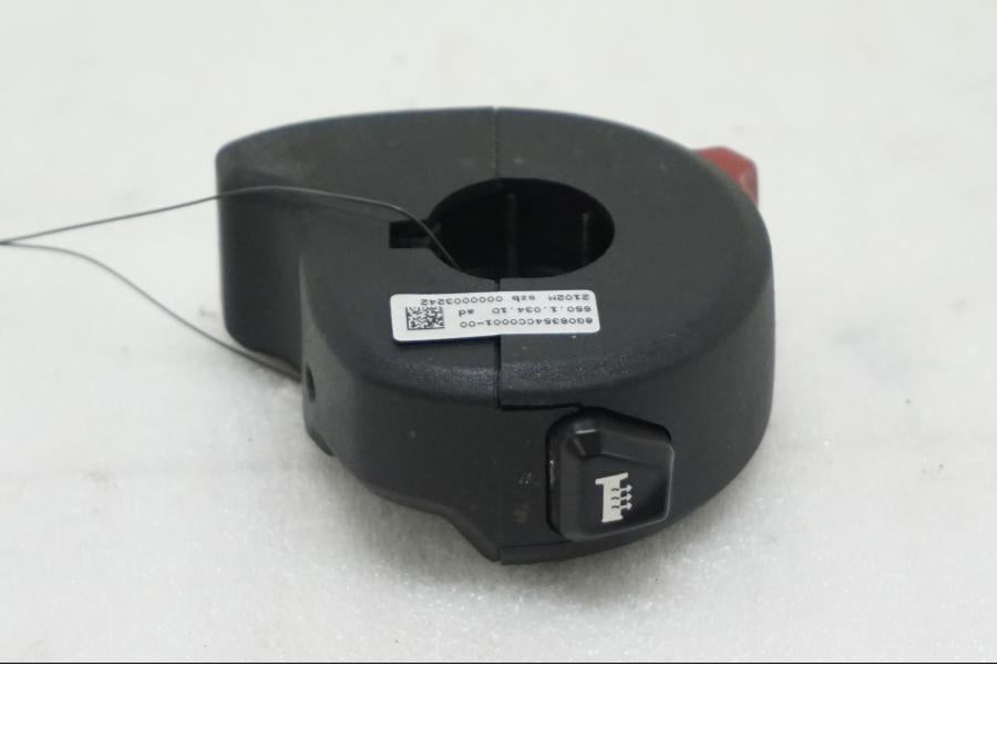 Baksidan på Styrelreglage från en Ducati Multistrada 1158 V4 -2021 motorcykel.