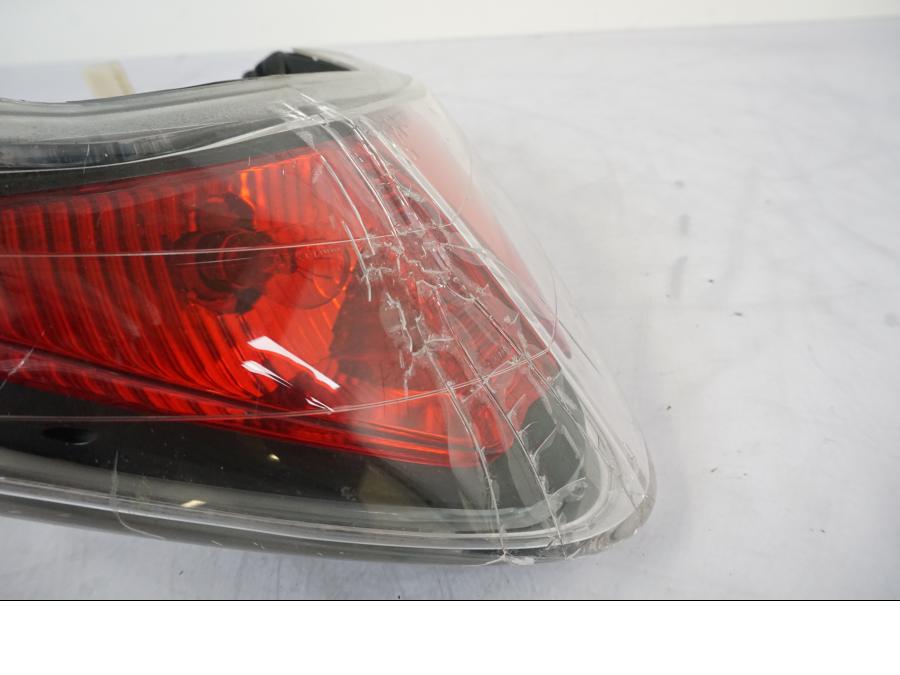 Extrabild1 på Baklampa från en Honda CBR 125 R -2006 motorcykel.