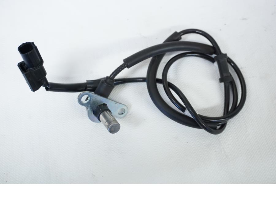 Framsidan på ABS givare från en Kawasaki Z 800 -2013 motorcykel.