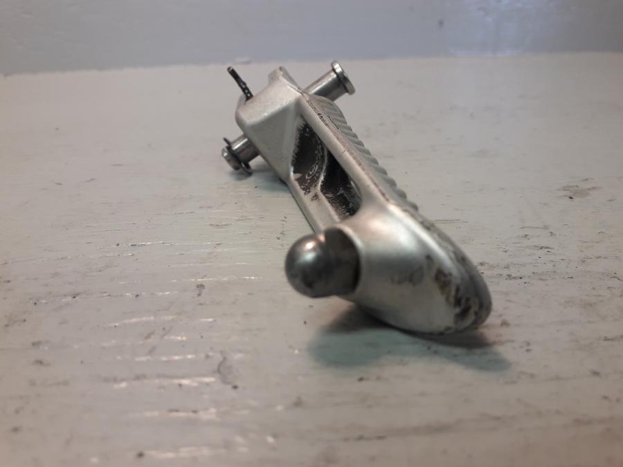 Baksidan på Fotpinne från en Triumph Daytona 675 -2012 motorcykel.