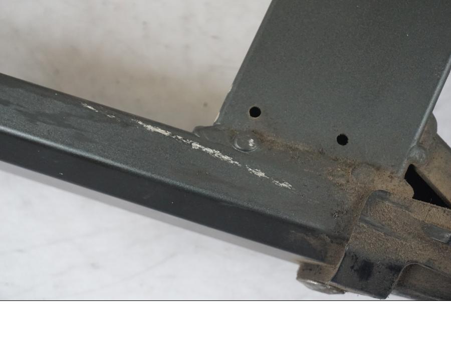 Extrabild6 på Sving från en Kawasaki Z 900 -2019 motorcykel.