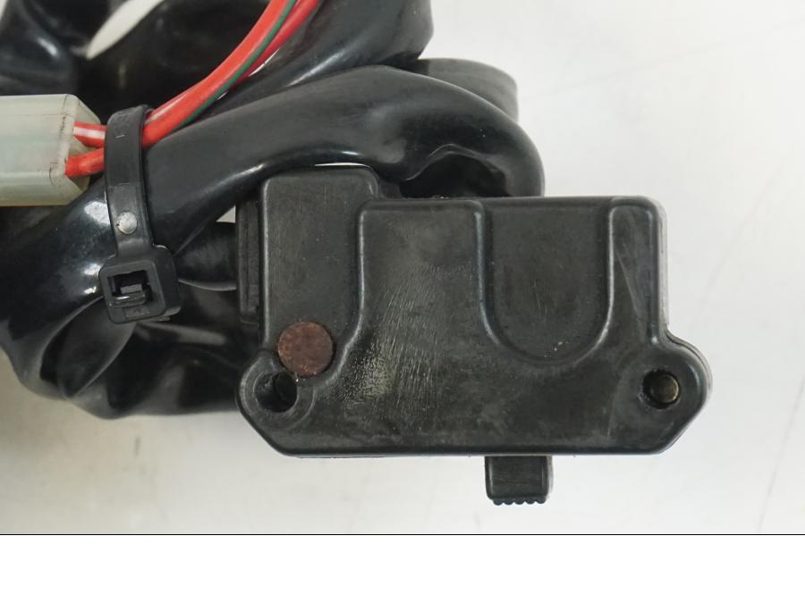 Extrabild2 på Bensinreservkontakt från en Yamaha XV 1100 -1993 motorcykel.