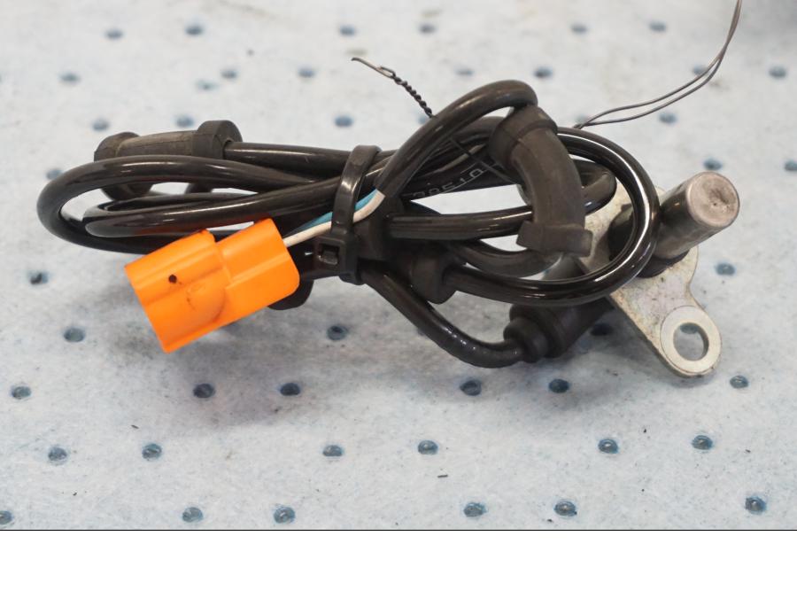 Framsidan på ABS givare från en Honda CBR 1000 RR -2011 motorcykel.