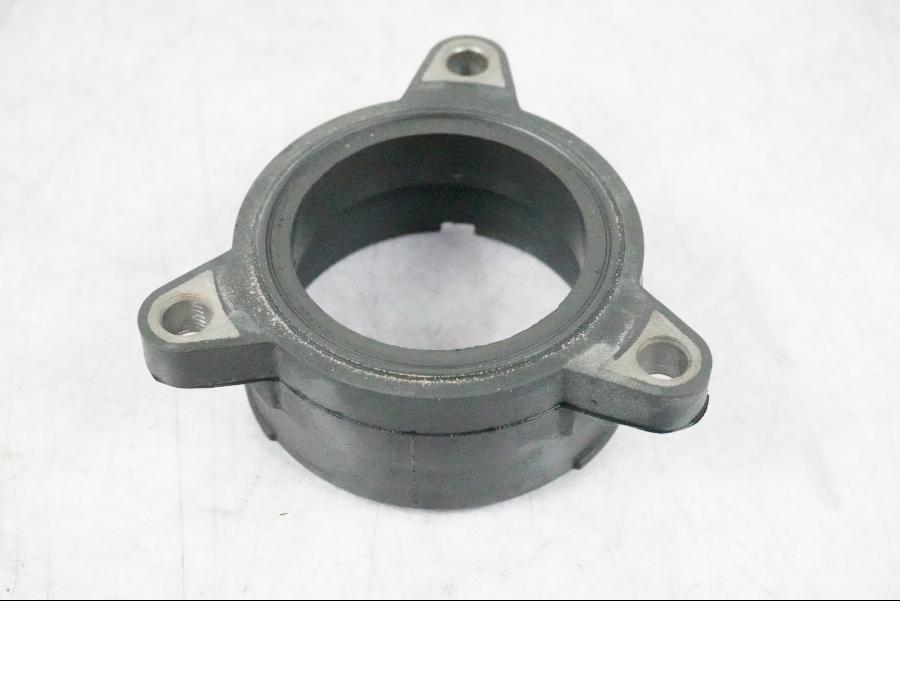 Höger sida på Insug från en BMW R 1200 GS -2010 motorcykel.