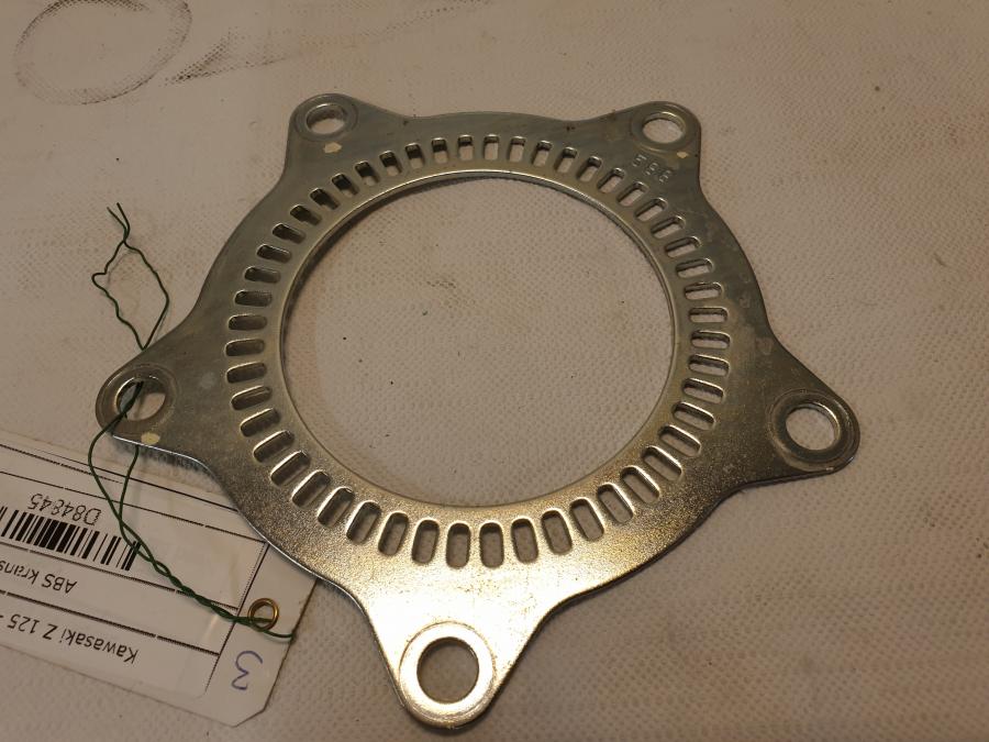 Baksidan på ABS krans från en Kawasaki Z 125 -2019 motorcykel.