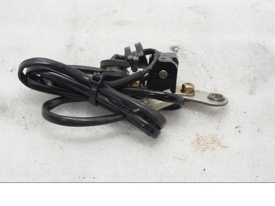 Baksidan på Tändpickup från en Yamaha XVS 650 -1999 motorcykel.