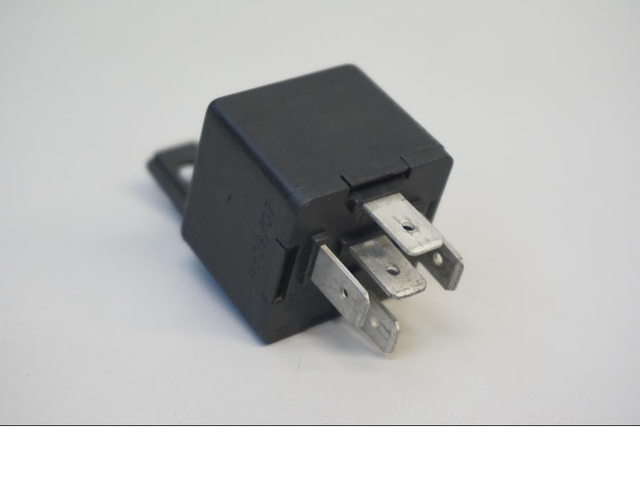 Baksidan på Relä från en H-D Touring Road King Classic FLHRCI -2008 motorcykel.