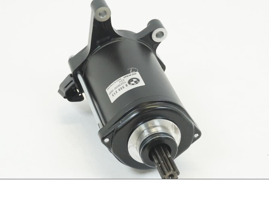 Snett uppifrån på Startmotor från en BMW R 1200 GS -2018 motorcykel.