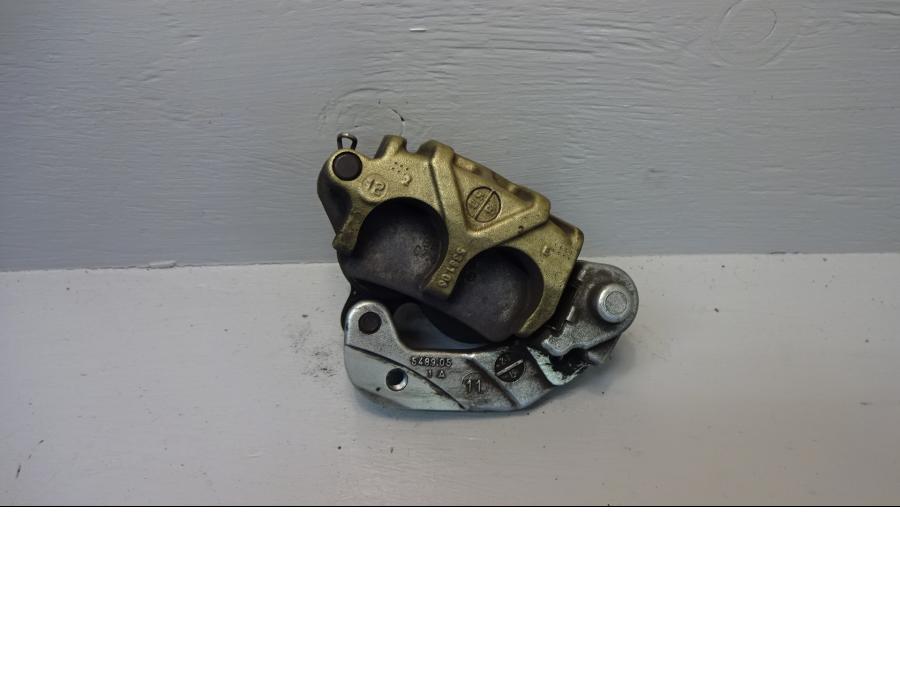 Baksidan på Bromsok från en Yamaha YZF-R 125 -2012 motorcykel.