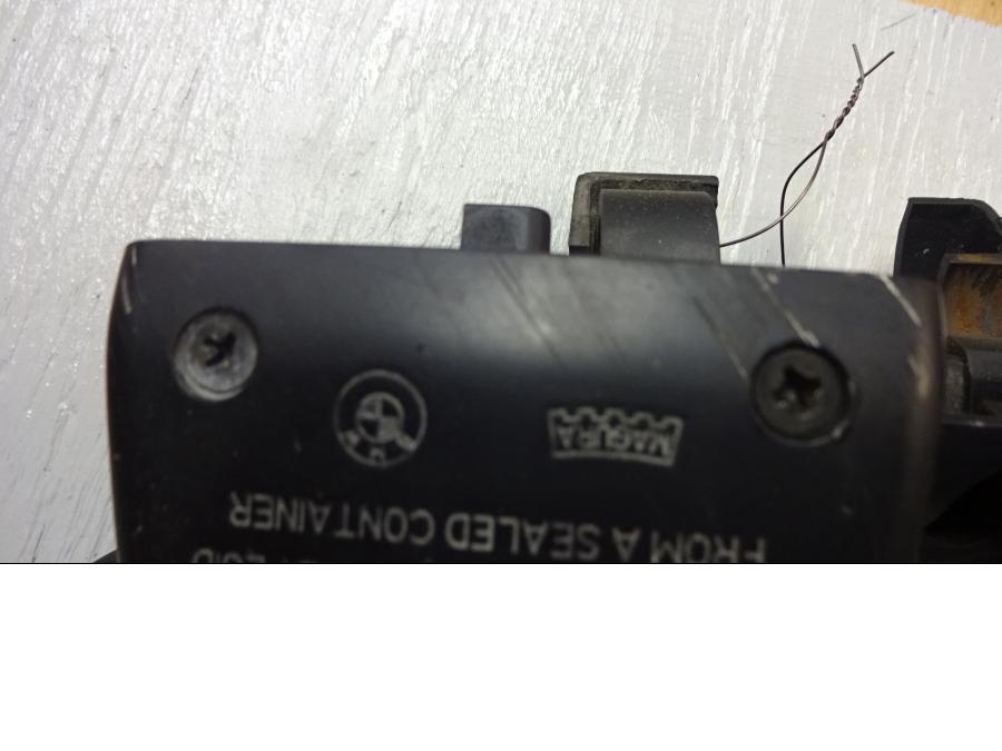 Baksidan på Kopplingshuvudcylinder från en BMW R 1150 GS -1999 motorcykel.