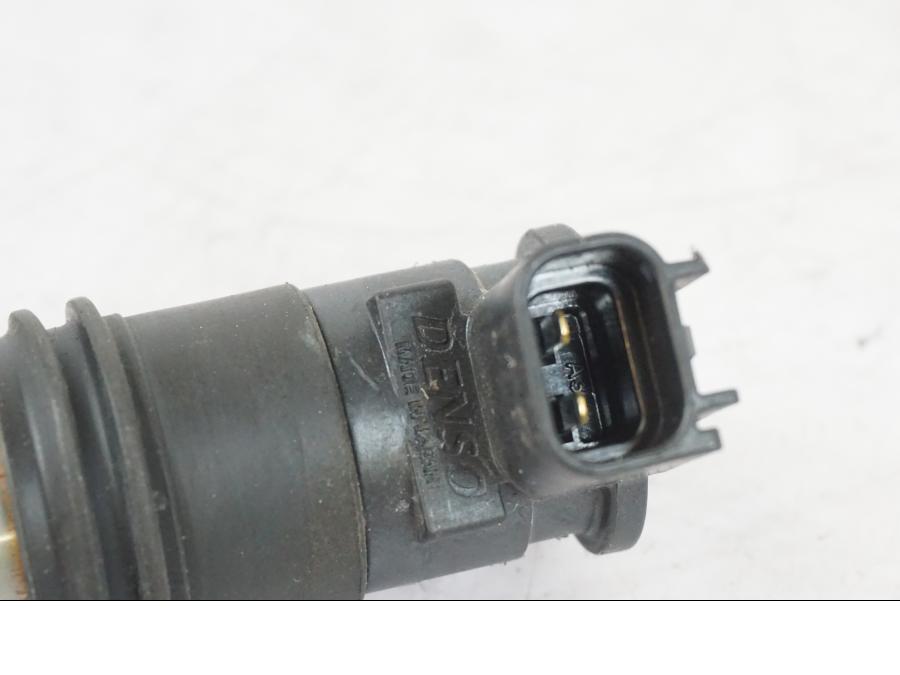 Höger sida på Tändspole från en Suzuki GSX-S 1000 -2017 motorcykel.