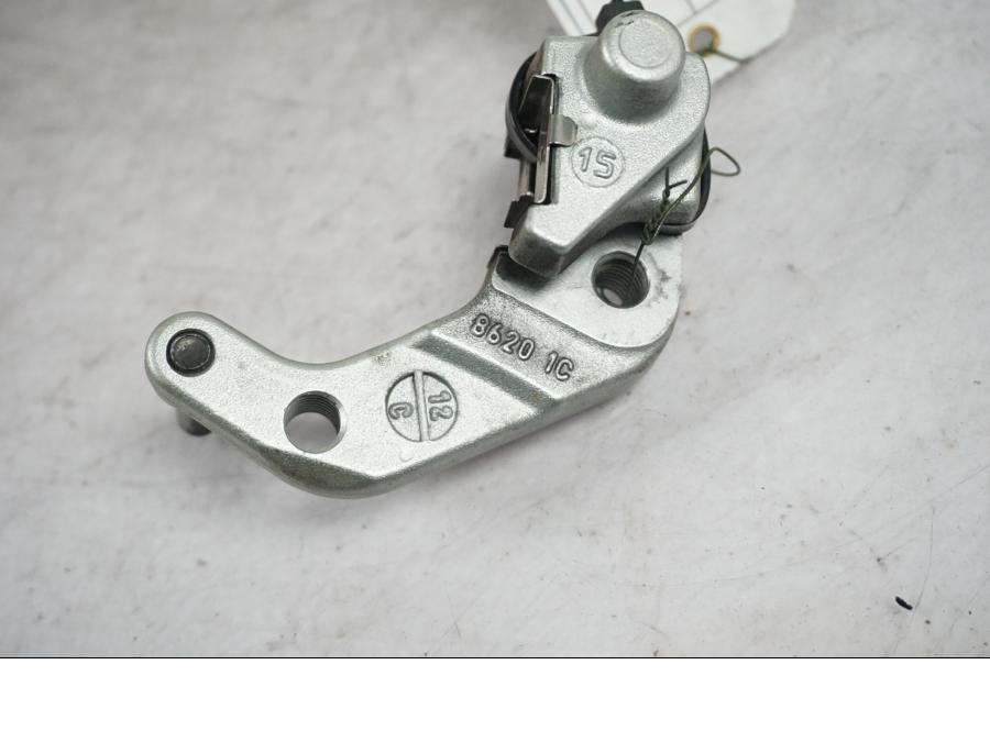 Vänster sida på Bromsoksfäste från en Yamaha XT 660 R -2014 motorcykel.