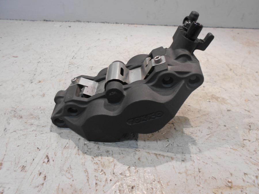 Baksidan på Bromsok från en BMW K 1600 -2015 motorcykel.