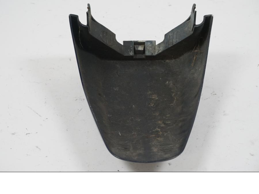 Snett nerifrån på Framskärm från en BMW K 1100 LT -1996 motorcykel.