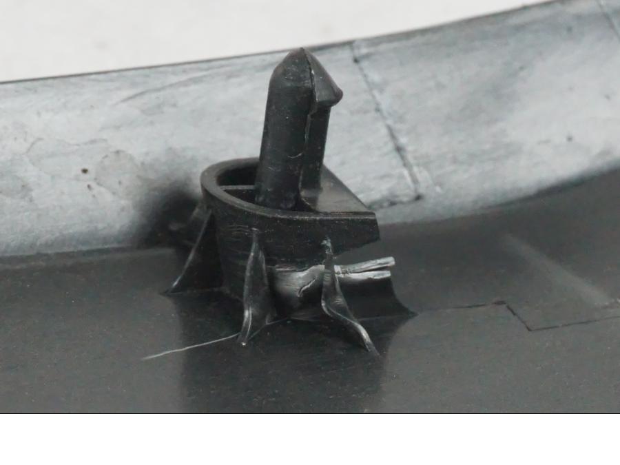 Extrabild1 på Bensintankskåpa från en Kawasaki ER-6N ABS -2010 motorcykel.