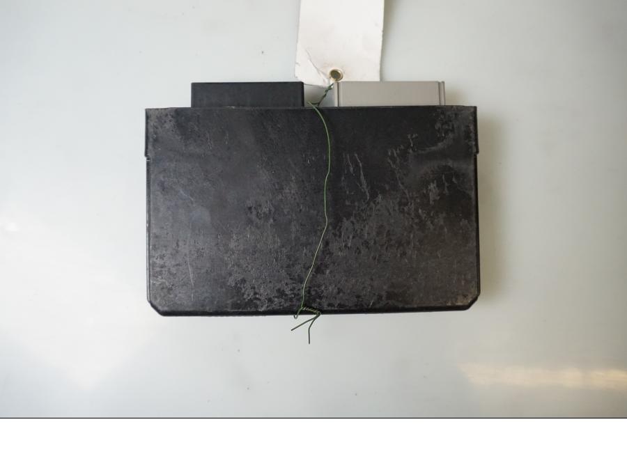 Baksidan på CDI / ECU från en Triumph Daytona 675 -2010 motorcykel.