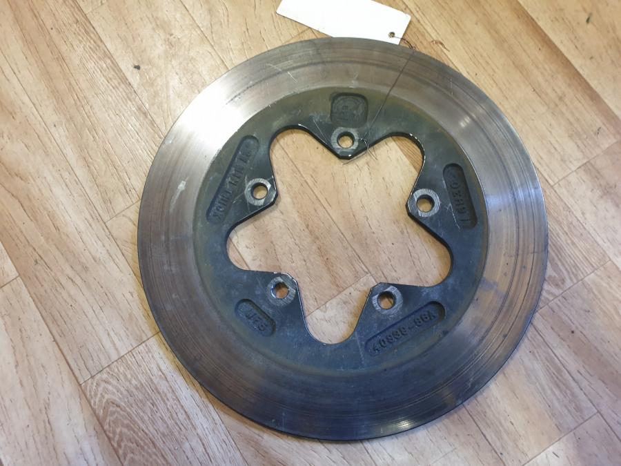 Baksidan på Bromsskiva från en H-D Touring Road King FLHR/I -1997 motorcykel.