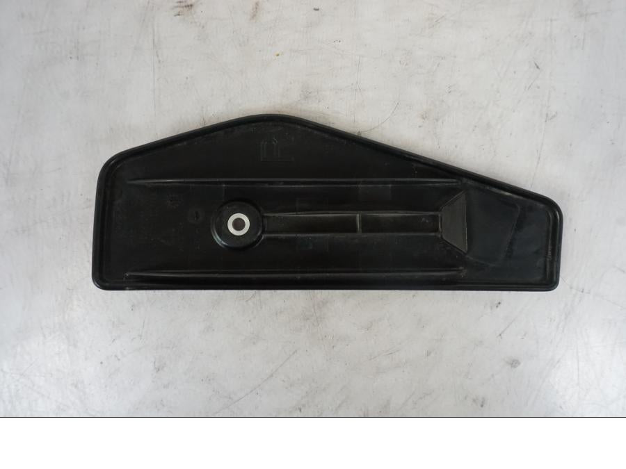 Snett uppifrån på Kylarvinge från en KTM 690 Duke -2014 motorcykel.