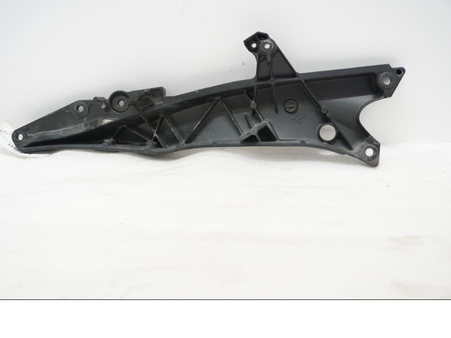 Baksidan på Bakram från en Suzuki GSX-R 1000 -2007 motorcykel.