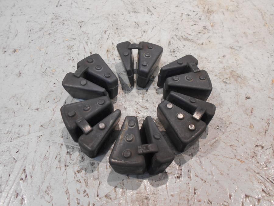 Framsidan på Ryckutjämnare från en Yamaha XV 1600 -2000 motorcykel.