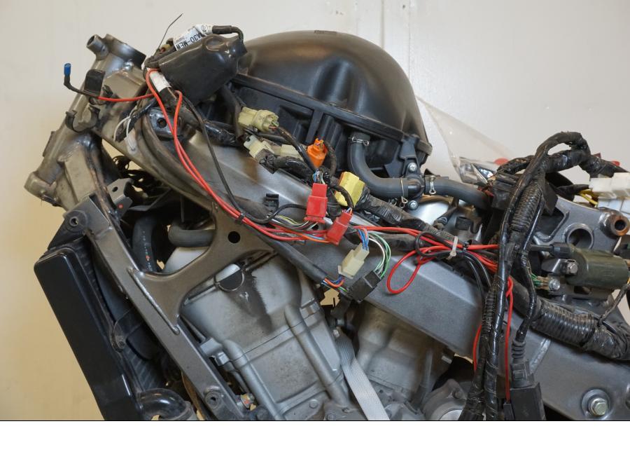 Extrabild2 på Motorpaket från en Honda NT 700 -2008 motorcykel.