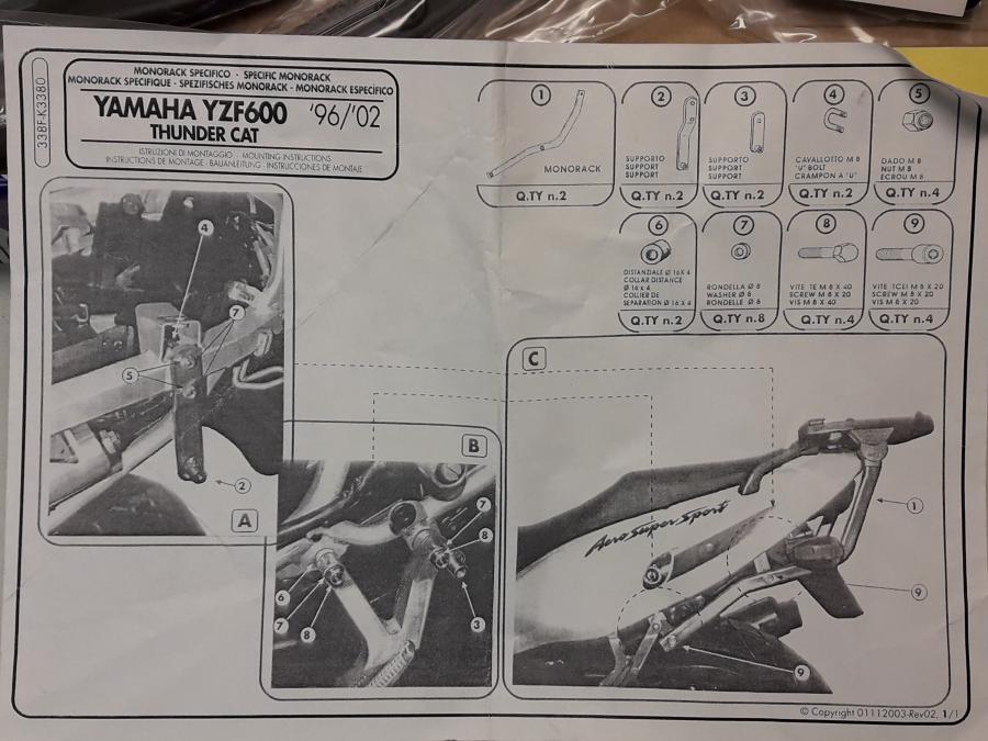 Baksidan på Topboxfäste från en Yamaha YZF 600 R -2002 motorcykel.