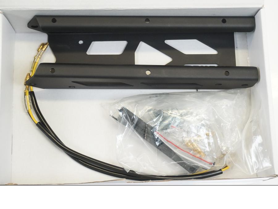 Framsidan på Skylthållare från en Yamaha MT-10 -2017 motorcykel.