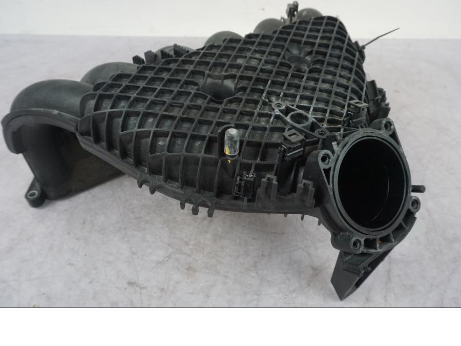 Extrabild6 på Insug från en BMW K 1600 GTL -2015 motorcykel.